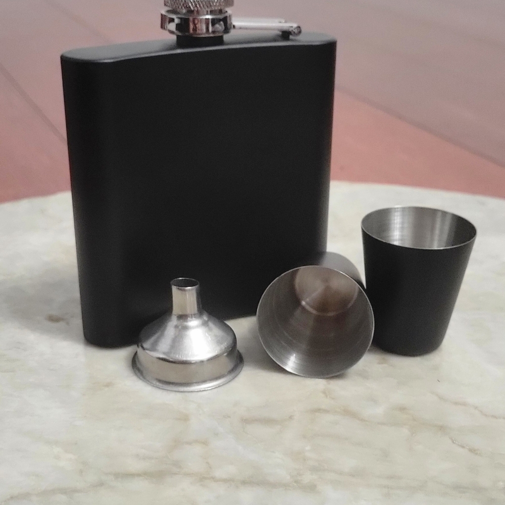 Flask - Picture 3 of 5